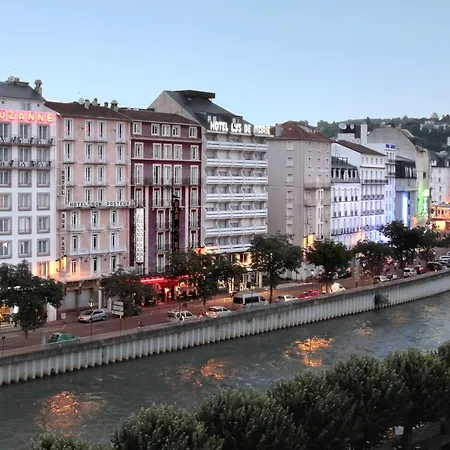 Sainte Suzanne Hotel 3*