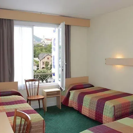 Sainte Suzanne 3* Lourdes