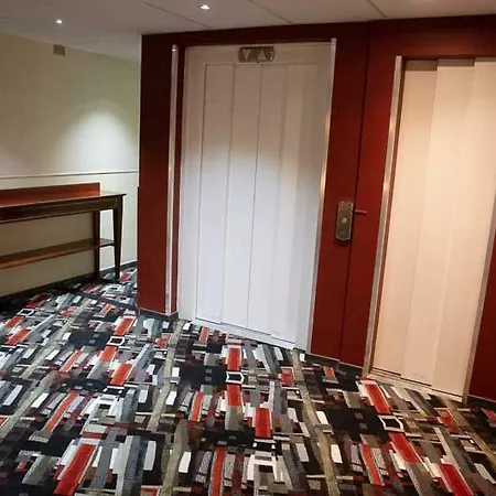 Sainte Suzanne Lourdes