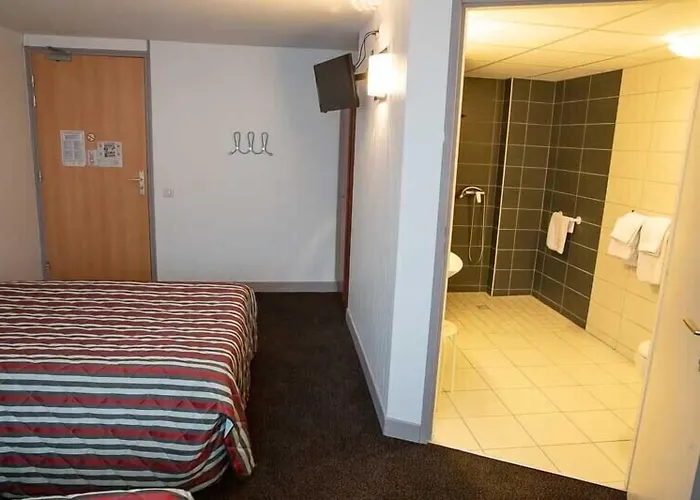 Sainte Suzanne فندق لورد