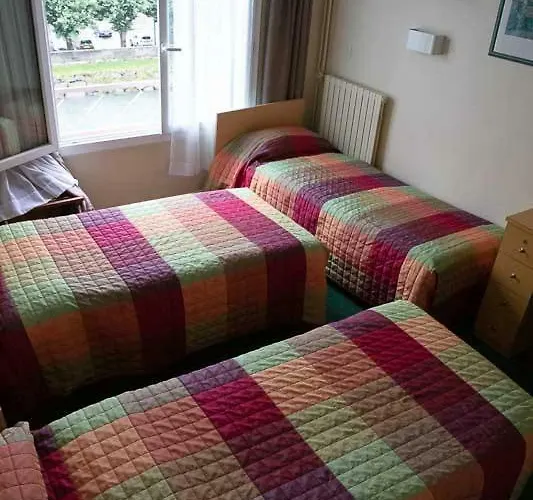 Sainte Suzanne فندق 3*