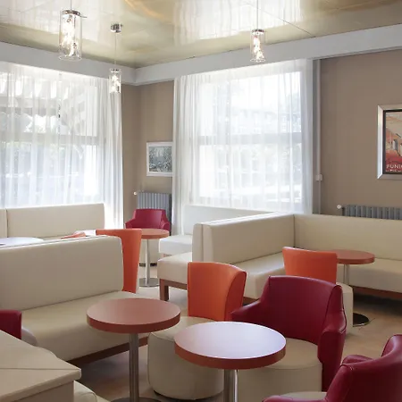 Hotel Sainte Suzanne Lurdy