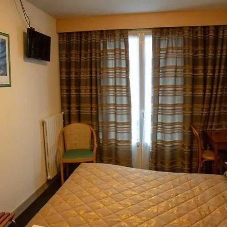 Sainte Suzanne Hotel Lurdy