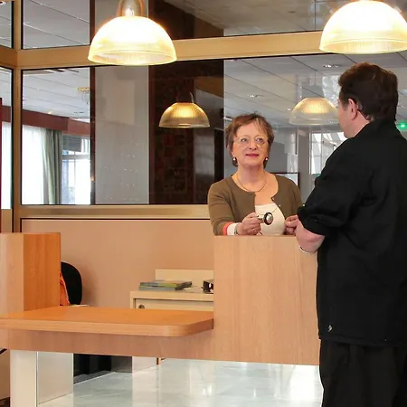 Sainte Suzanne ホテル