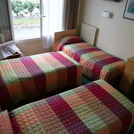 Sainte Suzanne Szálloda 3*