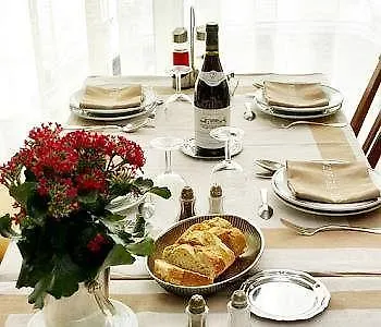 Sainte Suzanne Lourdes